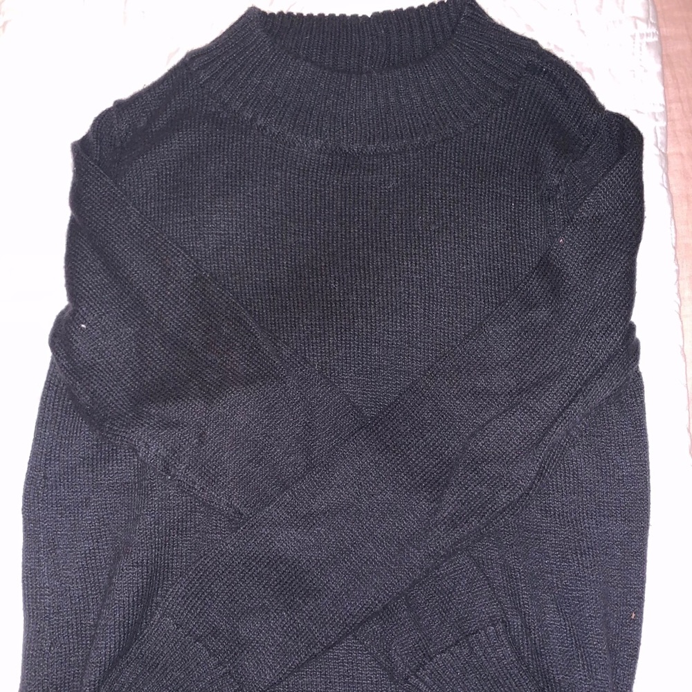 Old navy sweater